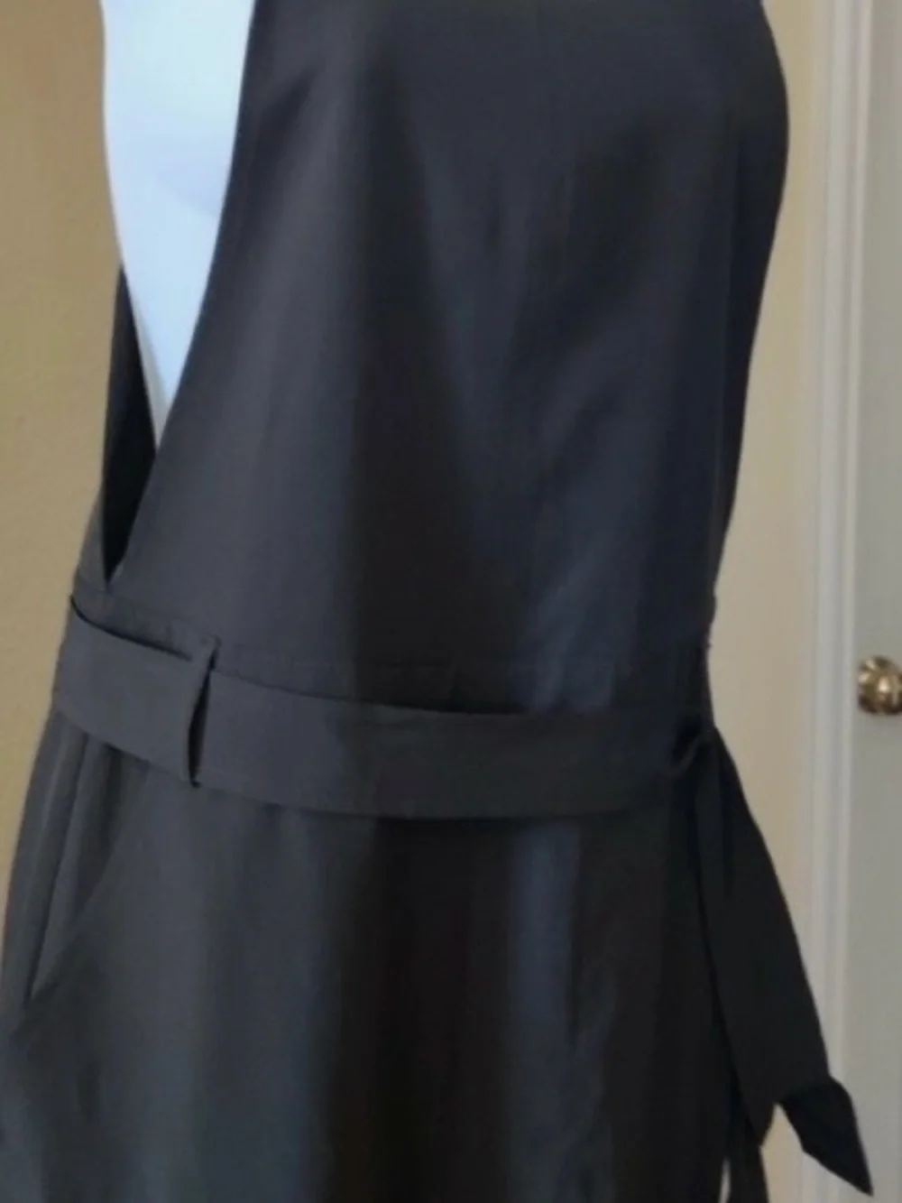 Prologue Olive Tie-Waist Cropped Jumpsuit - Picture 3 of 7